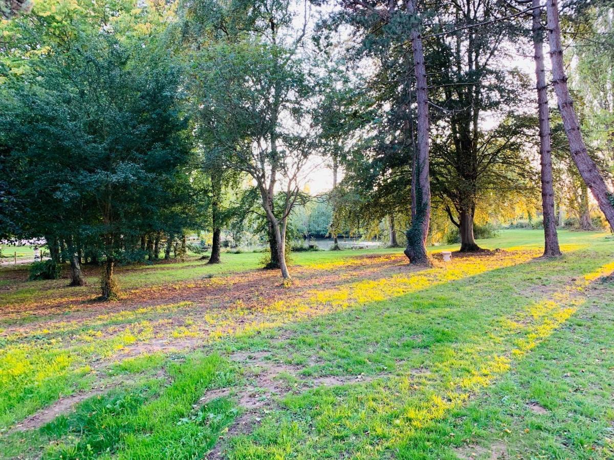 Gite Du Parc Du Moulin Du Pre Bavent Ngoại thất bức ảnh